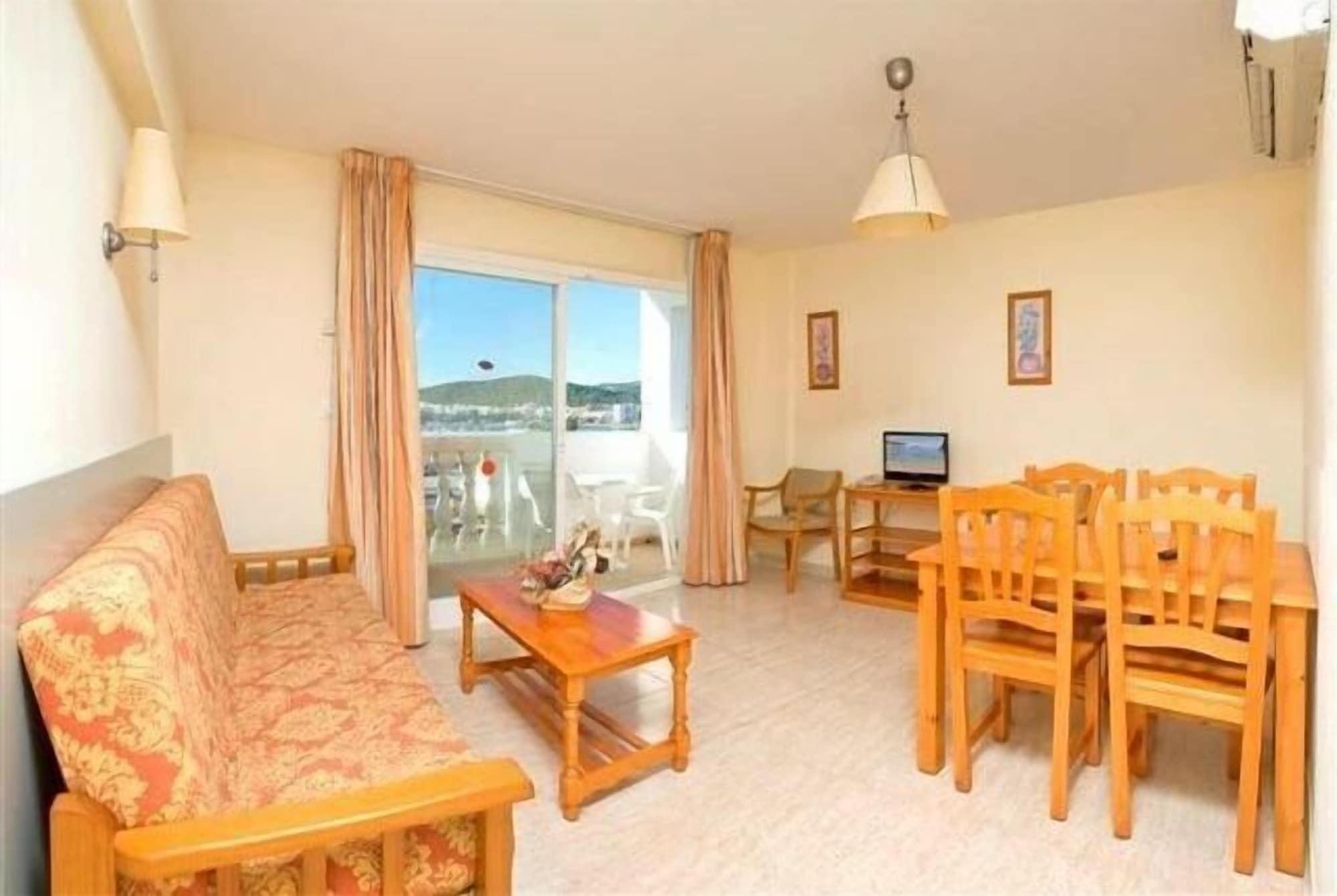 Aparthotel Reco Des Sol San Antonio  Szoba fotó
